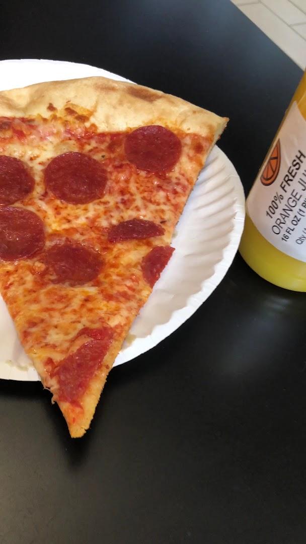 Niki's Roma Pizza